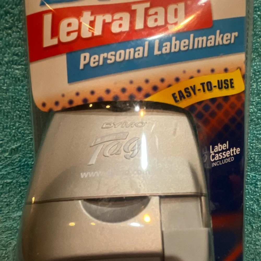Dymo LetraTag Personal Labelmaker